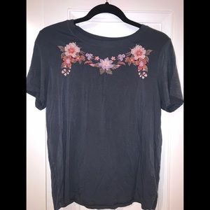 American Eagle Tee